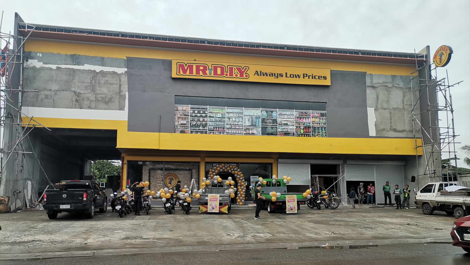 Mr DIY Kauswagan opening soon