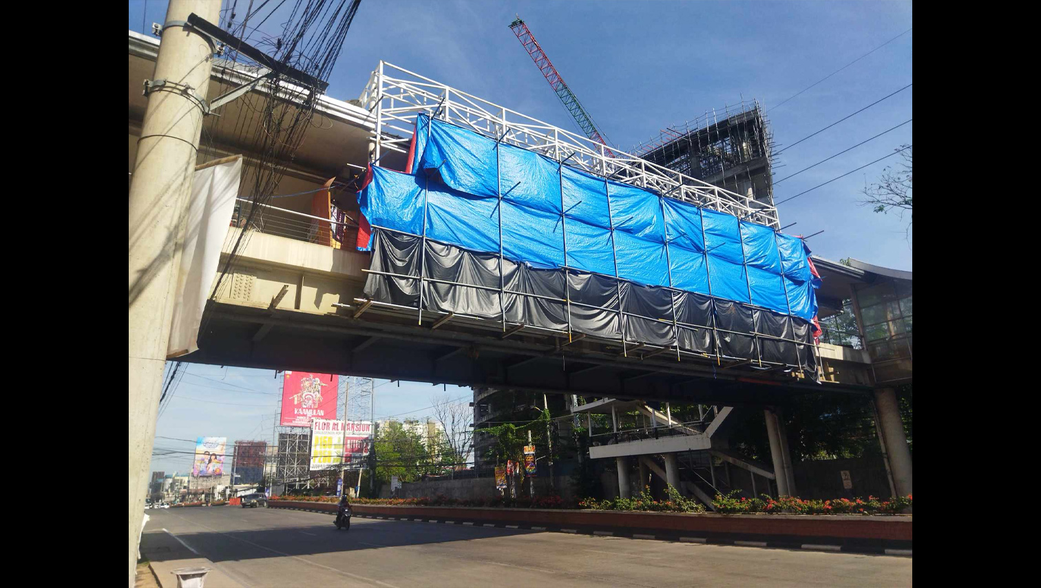 LED Display Monitor installation at Limketkai-USTP Overpass