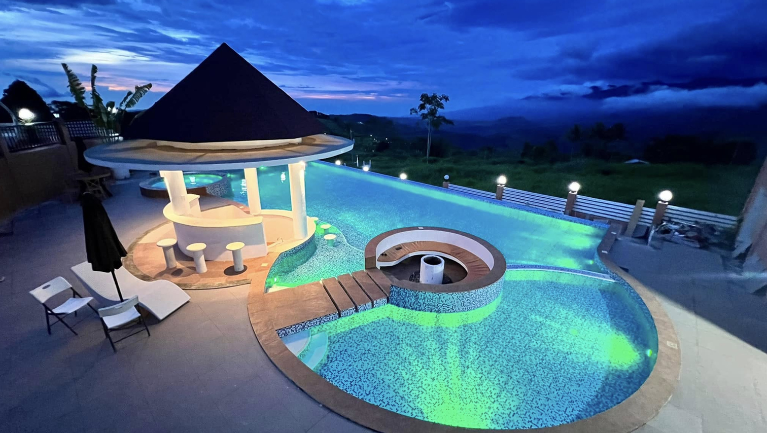 RANDOM SHOTS: Chill at the poolside – JETS Mountain View Resort’s perfect highland escape