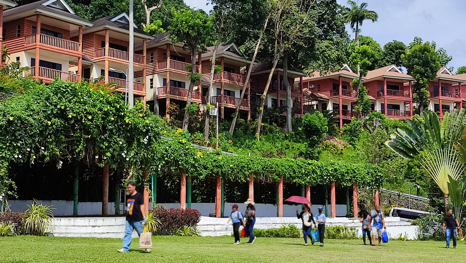 City Hall eyes takeover of Gardens of Malasag Eco-Tourism Village