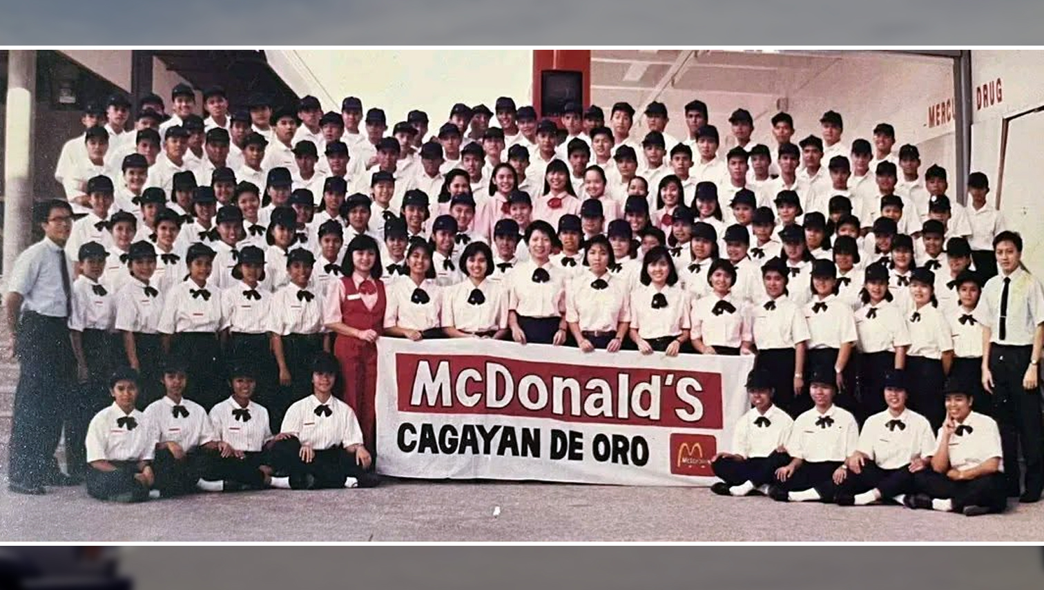 RANDOM SHOTS: McDonald’s Limketkai pioneering crew circa 1992